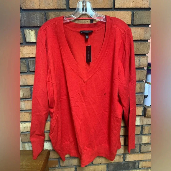 NWT Lane Bryant Red V-Neck Sweater with Long Sleeves - Picture 1 of 5